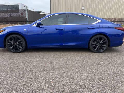 2023 Lexus ES 350 F SPORT Handling