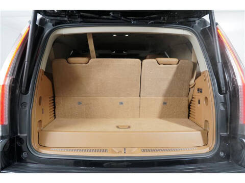 2016 Cadillac Escalade Platinum