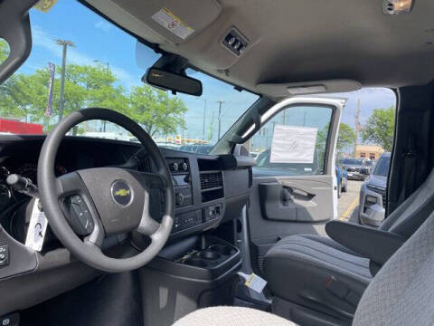 2026 Chevrolet Express LT 3500