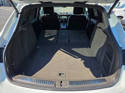 2016 Porsche Macan S