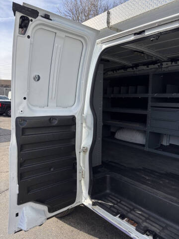 2019 Chevrolet Express 2500