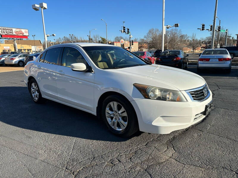 2008 Honda Accord for sale at Royal Motor Sales LLC in Saint Louis MO