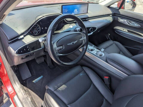 2023 Genesis GV70 2.5T Standard