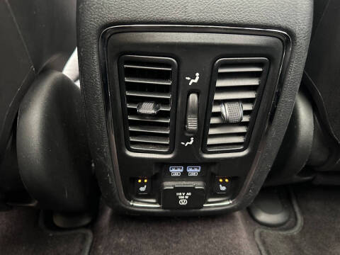 2017 Jeep Grand Cherokee Limited 75th Anniversary