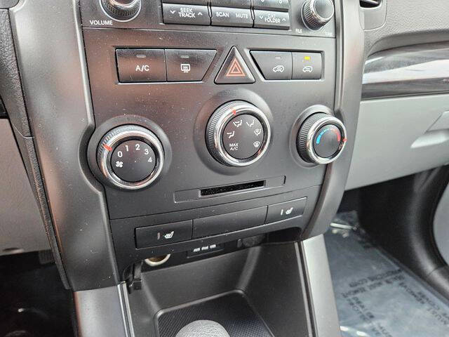 2011 Kia Sorento LX