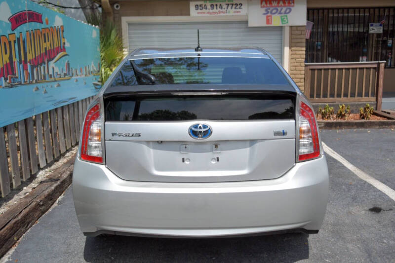 2012 Toyota Prius Three