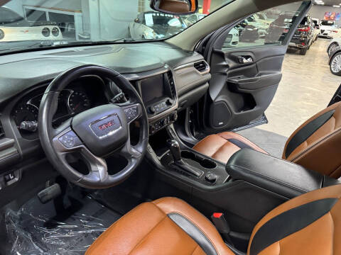 2017 GMC Acadia SLT-1