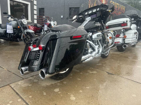 2019 Harley-Davidson Street Glide FLHX