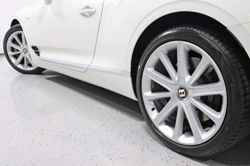 2020 Bentley Continental GTC V8