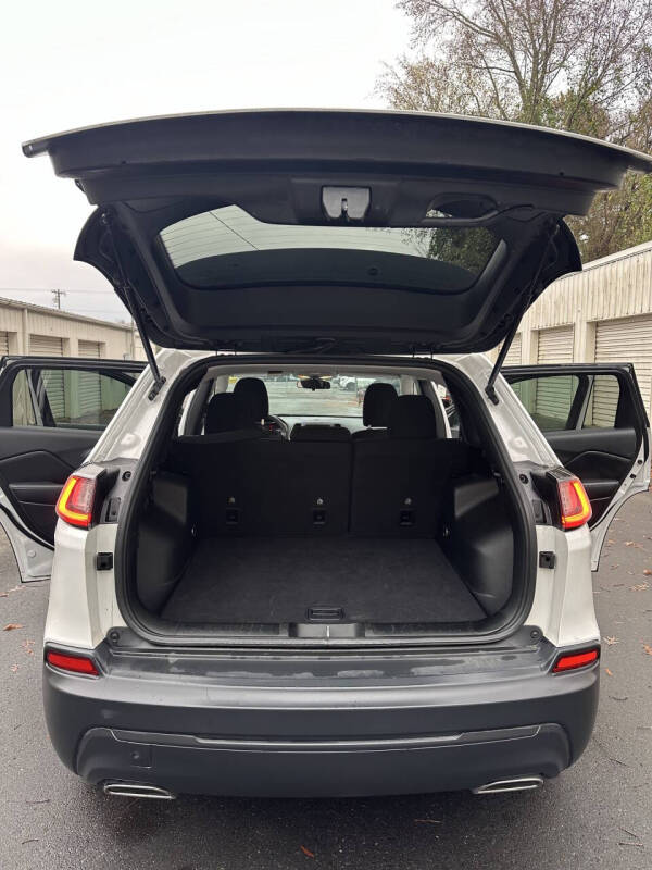 2019 Jeep Cherokee Latitude