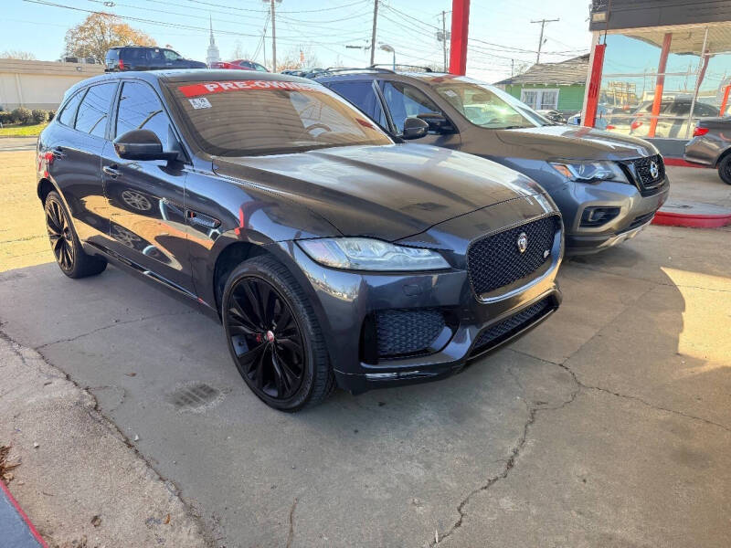 2017 Jaguar F-Pace S