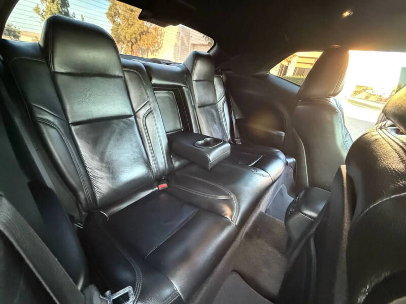 2017 Dodge Challenger