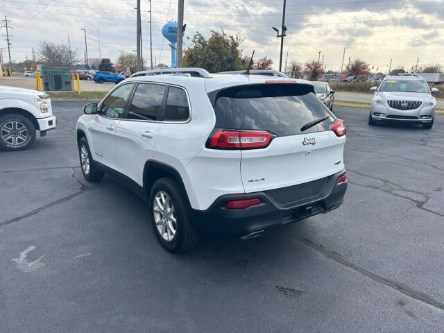 2016 Jeep Cherokee for sale at Wyrick Auto Sales & Leasing Inc in Holland, MI