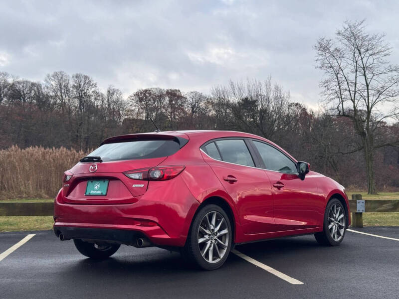 2018 Mazda MAZDA3 Touring