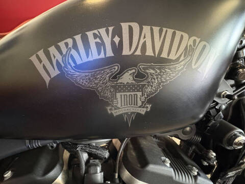 2016 Harley-Davidson Iron 883