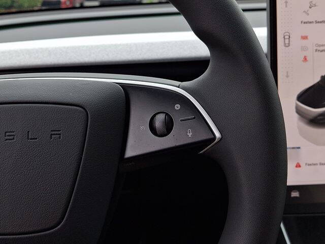 2026 Tesla Model Y Premium