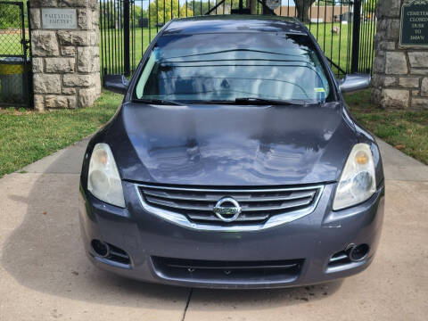 2011 Nissan Altima for sale at Blue Ridge Auto Outlet in Kansas City MO