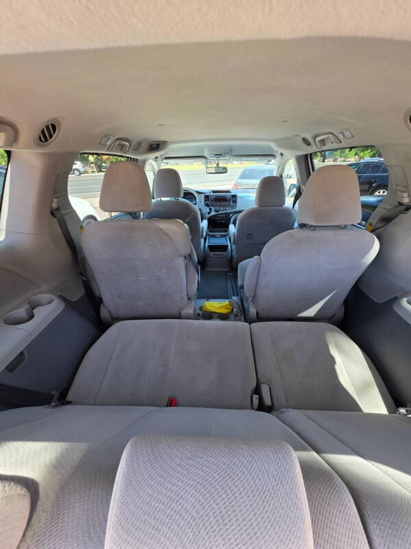2014 Toyota Sienna
