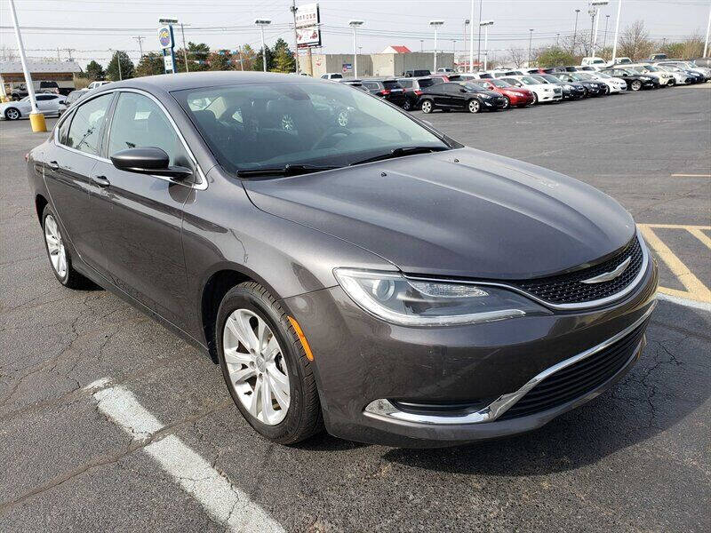 2016 Chrysler 200 Limited