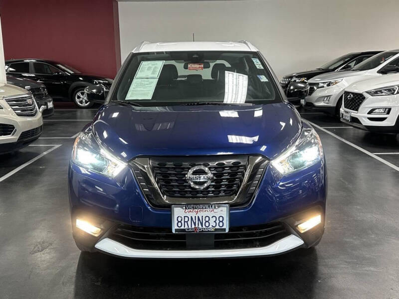 2020 Nissan Kicks SR