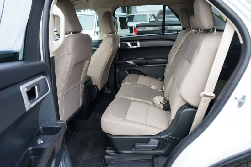 2022 Ford Explorer