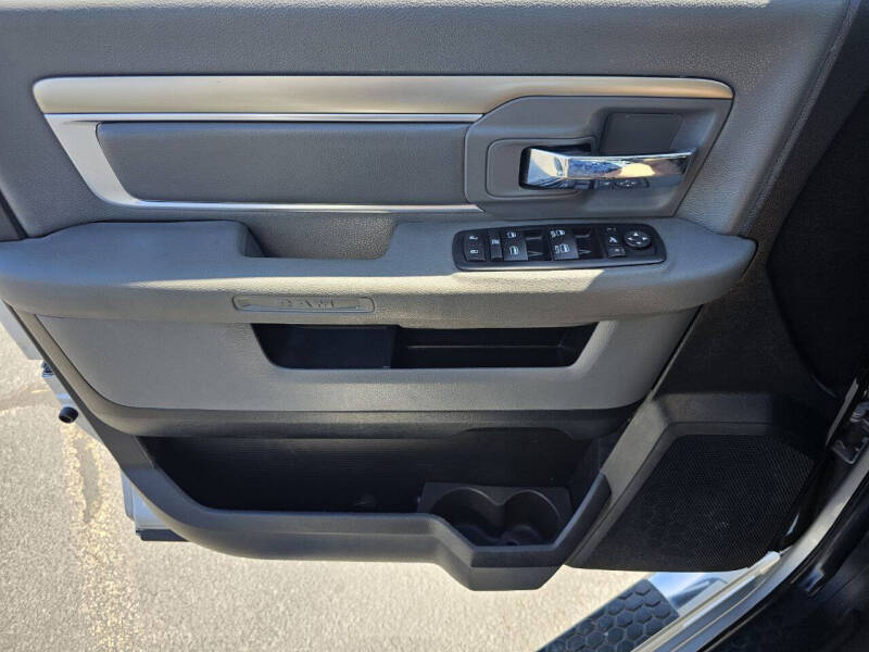 2016 RAM 1500 Big Horn