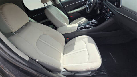 2023 Hyundai Sonata SE