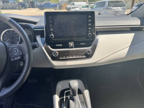 2020 Toyota Corolla LE