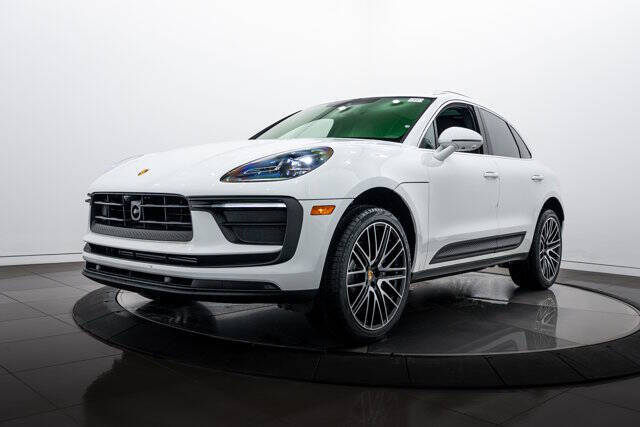 2025 Porsche Macan