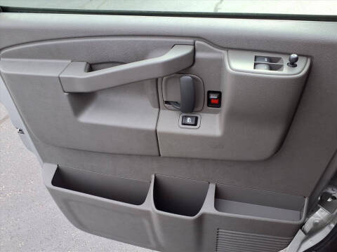 2024 Chevrolet Express LS 3500