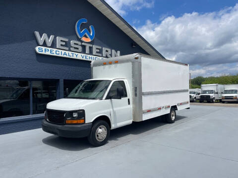 2008 GMC G3500 Box Van for sale at Western Specialty Vehicle Sales in Braidwood IL