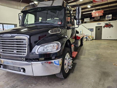 2018 Freightliner Business class M2