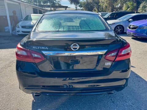 2016 Nissan Altima 2.5 SR