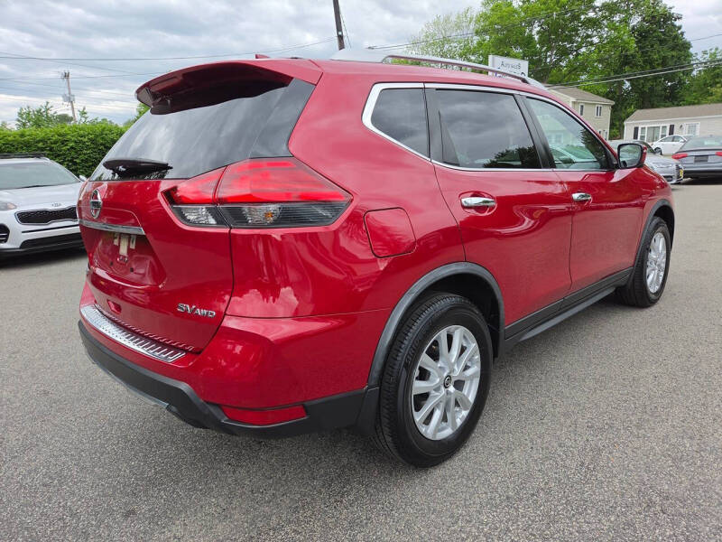 2017 Nissan Rogue SV