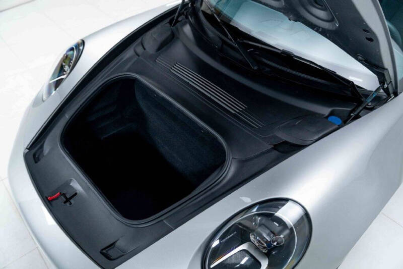 2022 Porsche 911