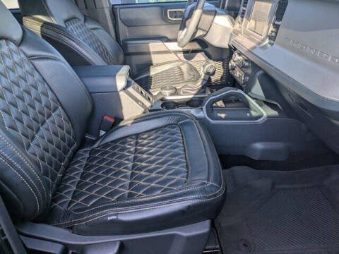 2023 Ford Bronco Outer Banks