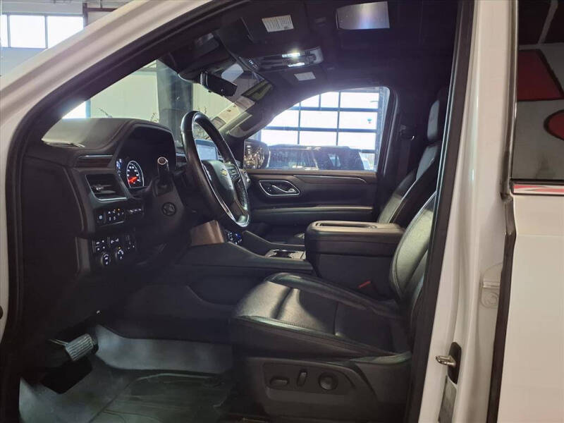 2021 Chevrolet Suburban High Country