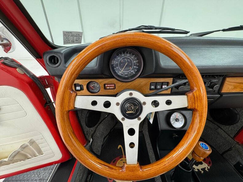 1974 Volkswagen Super Beetle