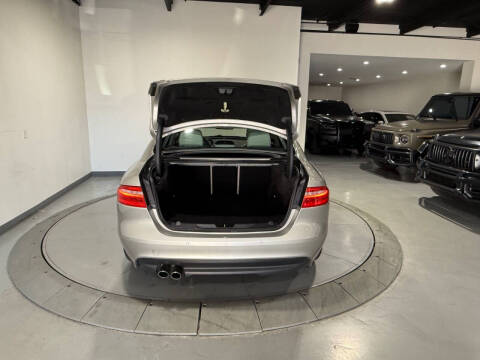 2017 Jaguar XE 20d Premium