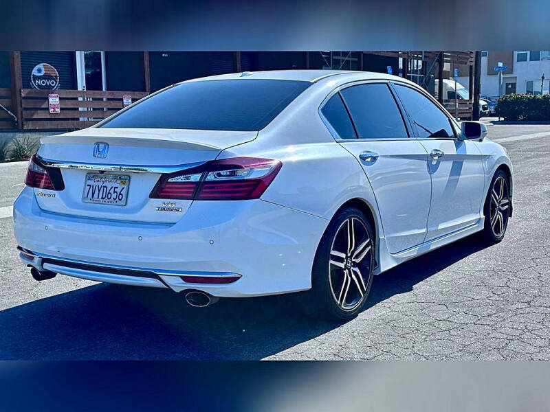 2017 Honda Accord Touring