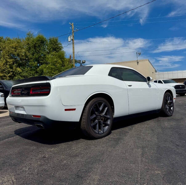 2021 Dodge Challenger SXT
