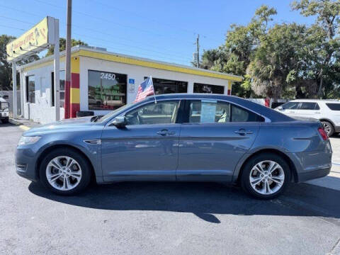2018 Ford Taurus SEL