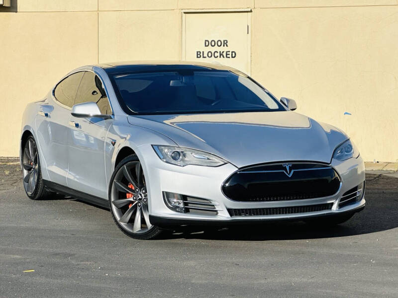 2013 Tesla Model S