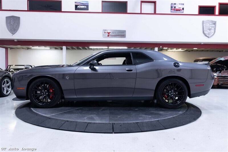 2015 Dodge Challenger SRT Hellcat