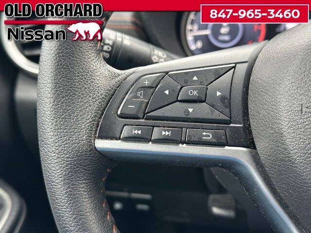 2021 Nissan Versa SR