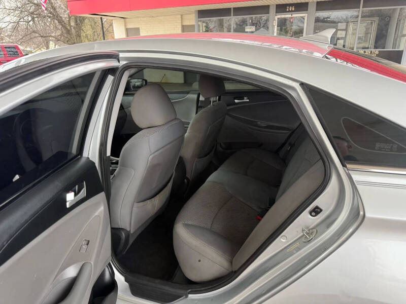 2011 Hyundai Sonata GLS