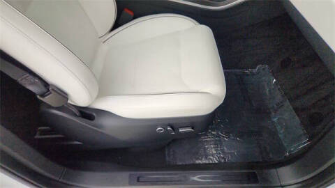 2024 Tesla Model X Plaid