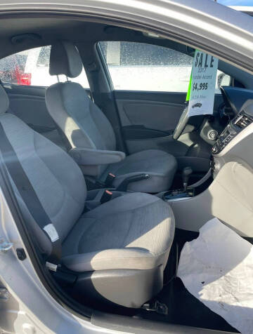 2017 Hyundai Accent Value Edition