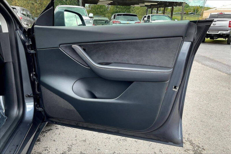 2021 Tesla Model Y Standard Range