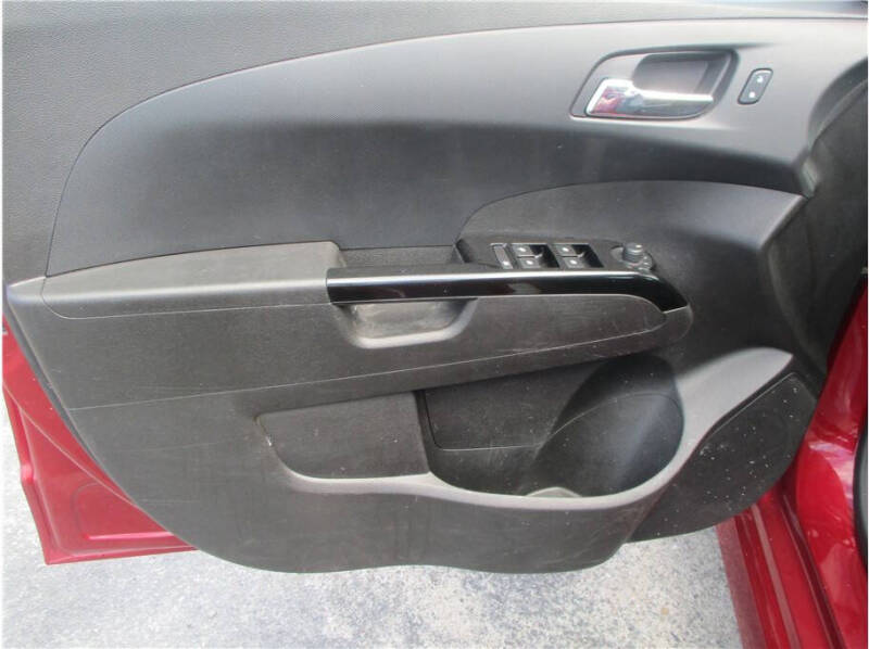 2017 Chevrolet Sonic LT Auto